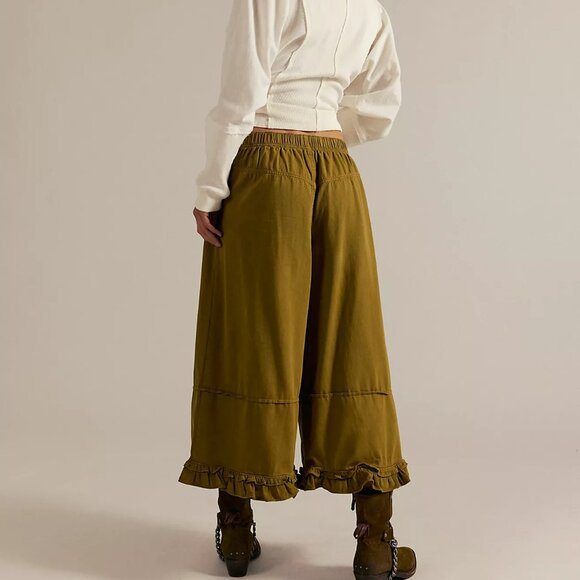 We The Free Love Me Not Bloomer Jeans - Picture 3 of 4